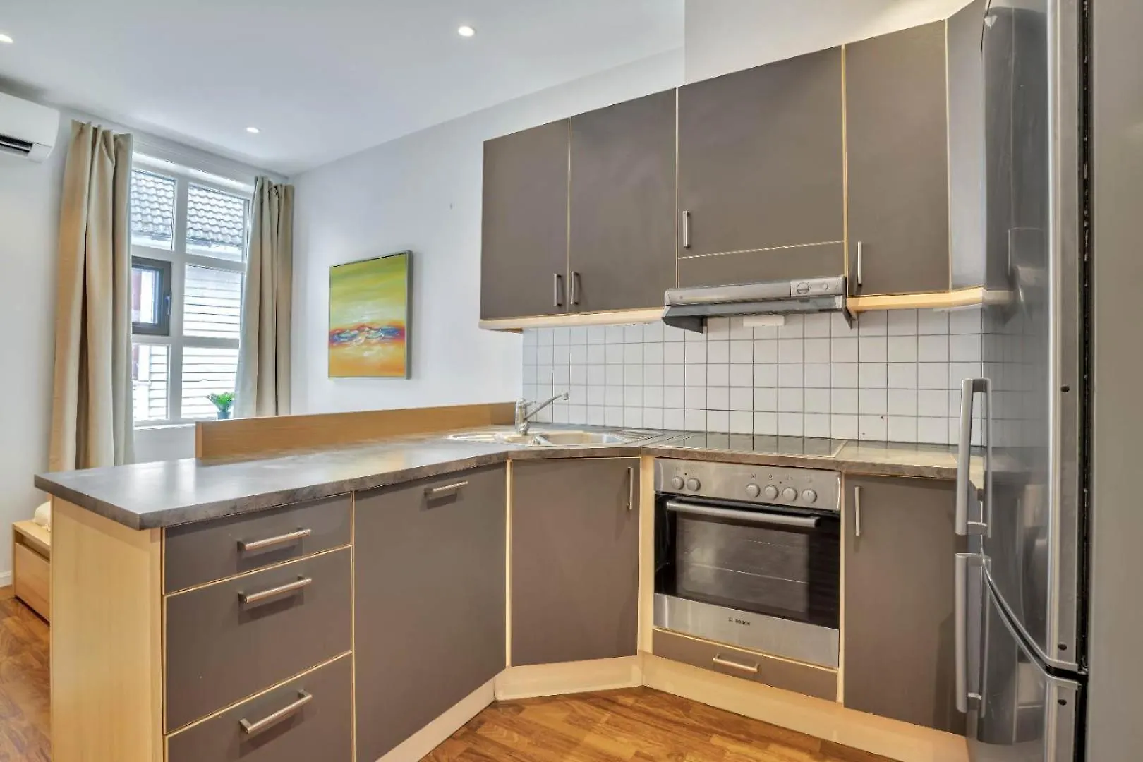 Heimby - Roomy Studio W Free Parking And Seaview Берген